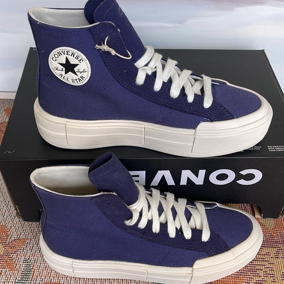 Converse CTAS WMNS A05468C CTAS CRUISE HI
UNCHARTED WATERS/EGRET/BLACK Sneakers - Picture 4 of 16